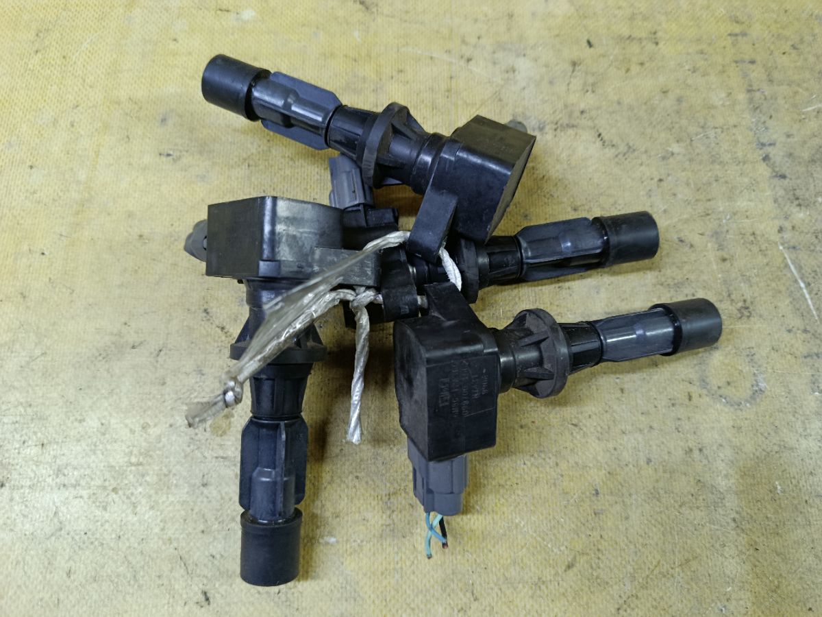 Катушка зажигания 6M8G-12A366, 099700-1062, IC-DL039, L3G2-18-100A, L3G2-18-100A-9U, L3G2-18-100B, LC-016-6351 на Mazda Axela BLEFP LF-VDS Фото 2