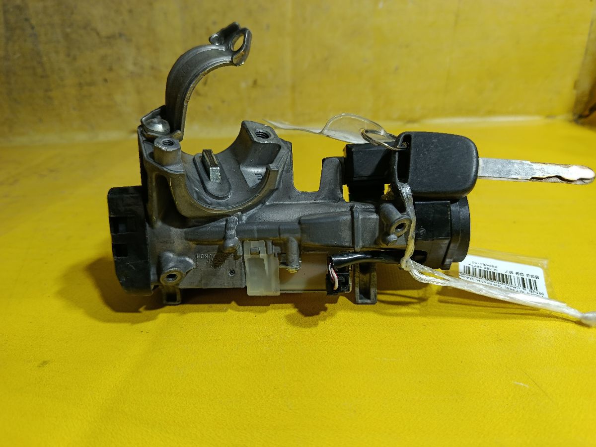 Замок зажигания на Honda Stream RN8 Фото 2