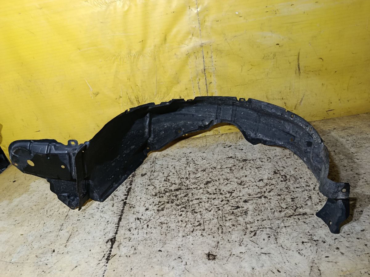 Подкрылок на Toyota Prius ZVW30 2ZR-FXE Фото 6