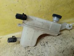 Бачок расширительный 16480-28080 на Toyota Prius ZVW30 2ZR-FXE Фото 2