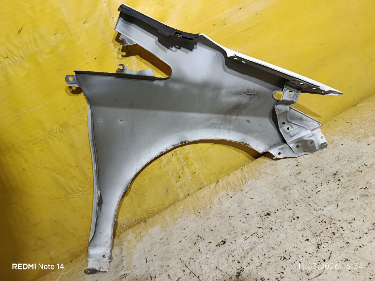 Крыло переднее 53802-47040, TY10263AL на Toyota Prius ZVW30 Фото 5