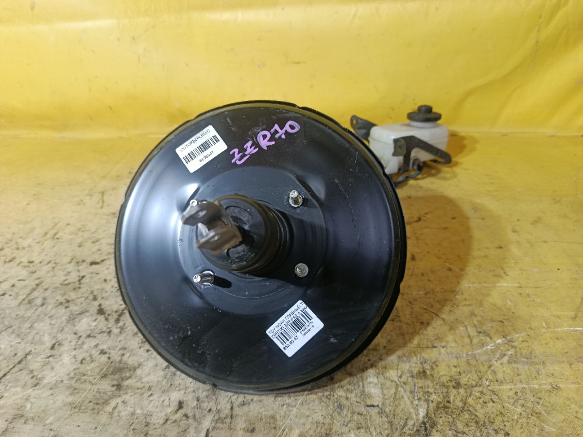 Главный тормозной цилиндр на Toyota Noah ZRR70G 3ZR-FAE Фото 1