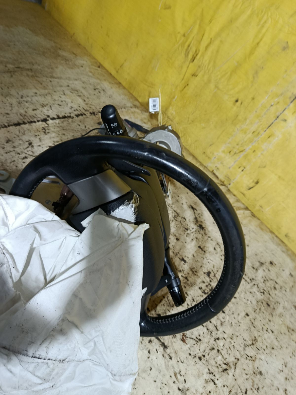 Рулевая колонка на Toyota Noah ZRR70G Фото 4