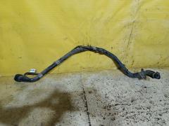 Заливная горловина топливного бака на Toyota Noah ZRR70G 3ZR-FAE