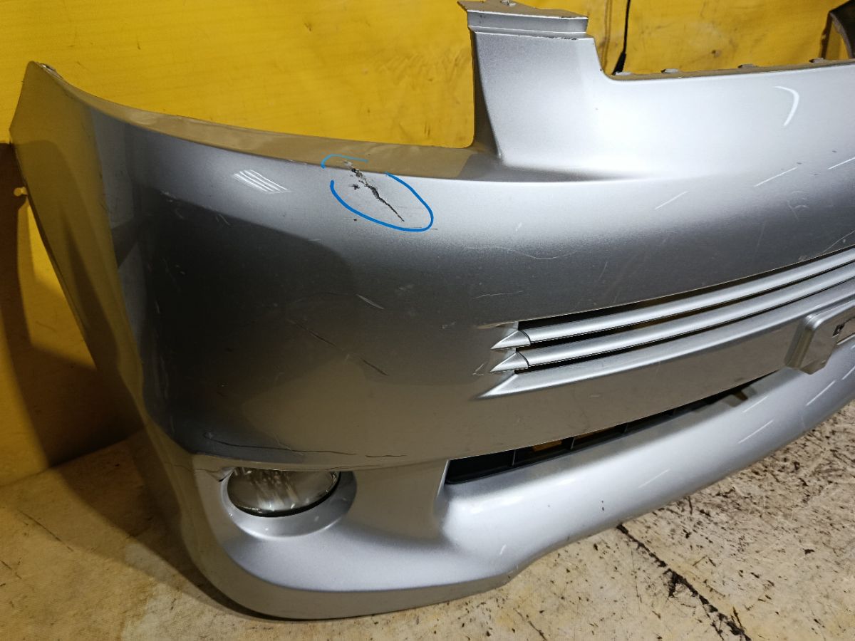 Бампер 42-34 42-34,52119-28D50/60 на Toyota Voxy ZRR70G Фото 5