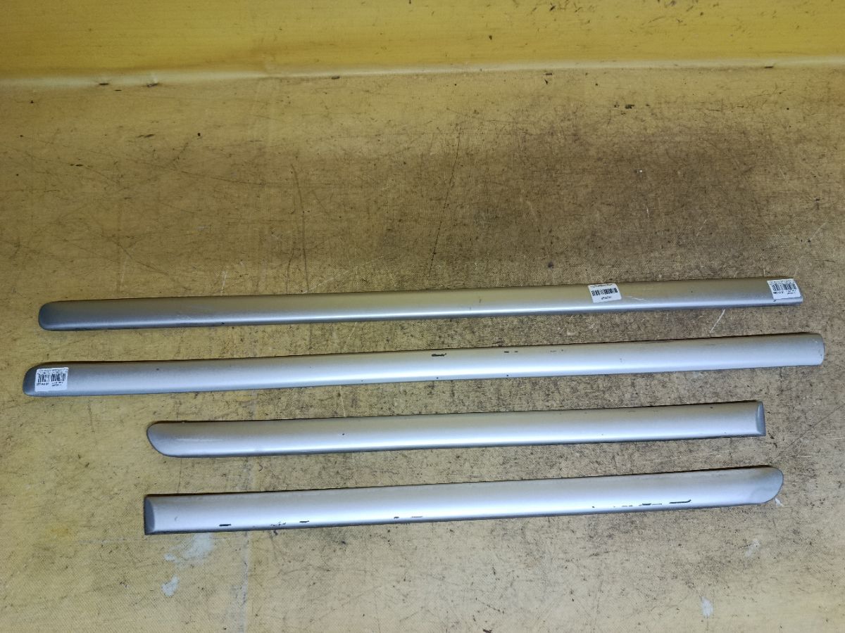 Молдинг на дверь 75731-05100, 75741-05101, 75742-05101, 75732-05100 на Toyota Avensis AZT250 Фото 4