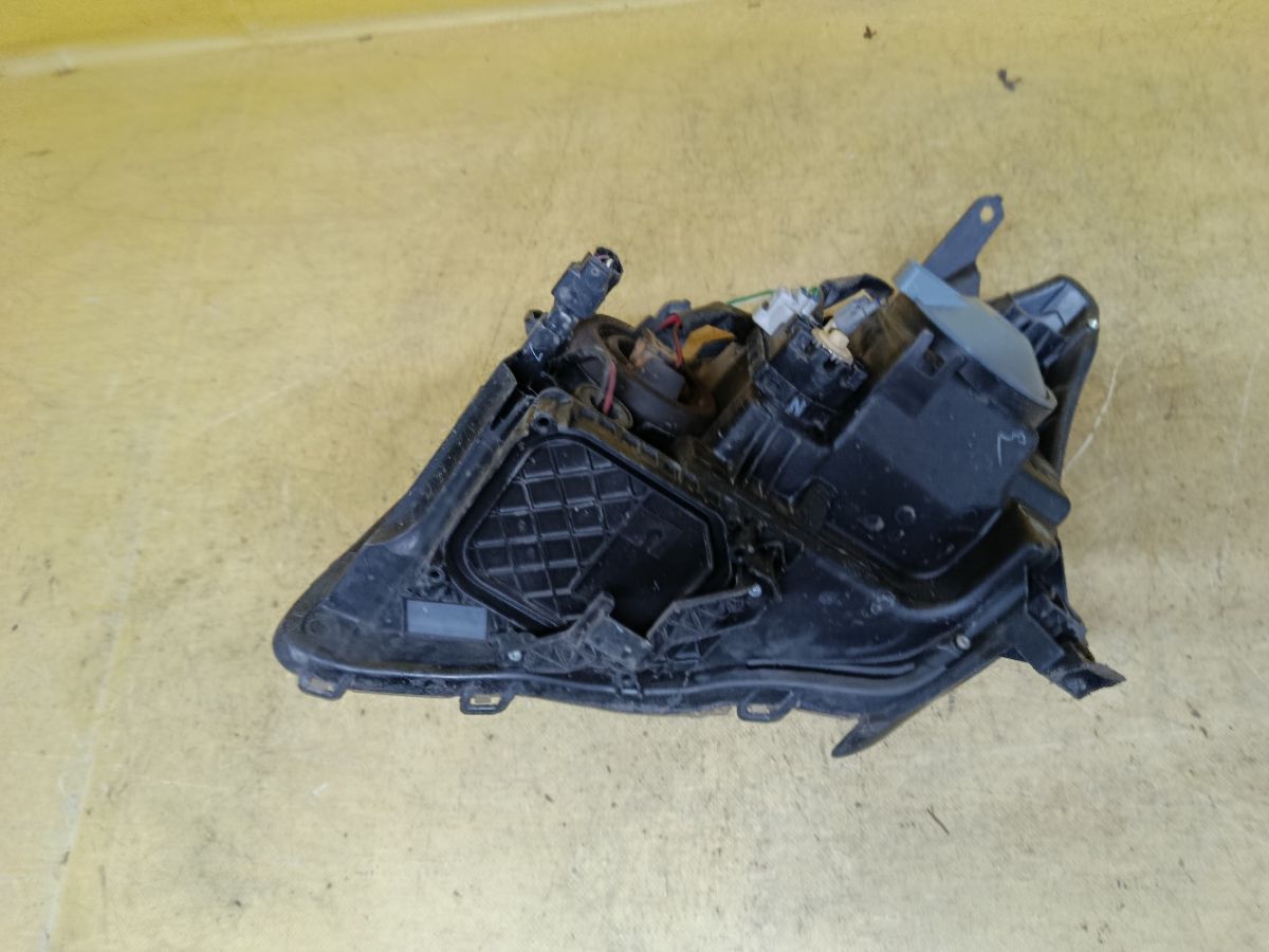 Фара 35-106 35-106, на Toyota Avensis AZT250 Фото 6