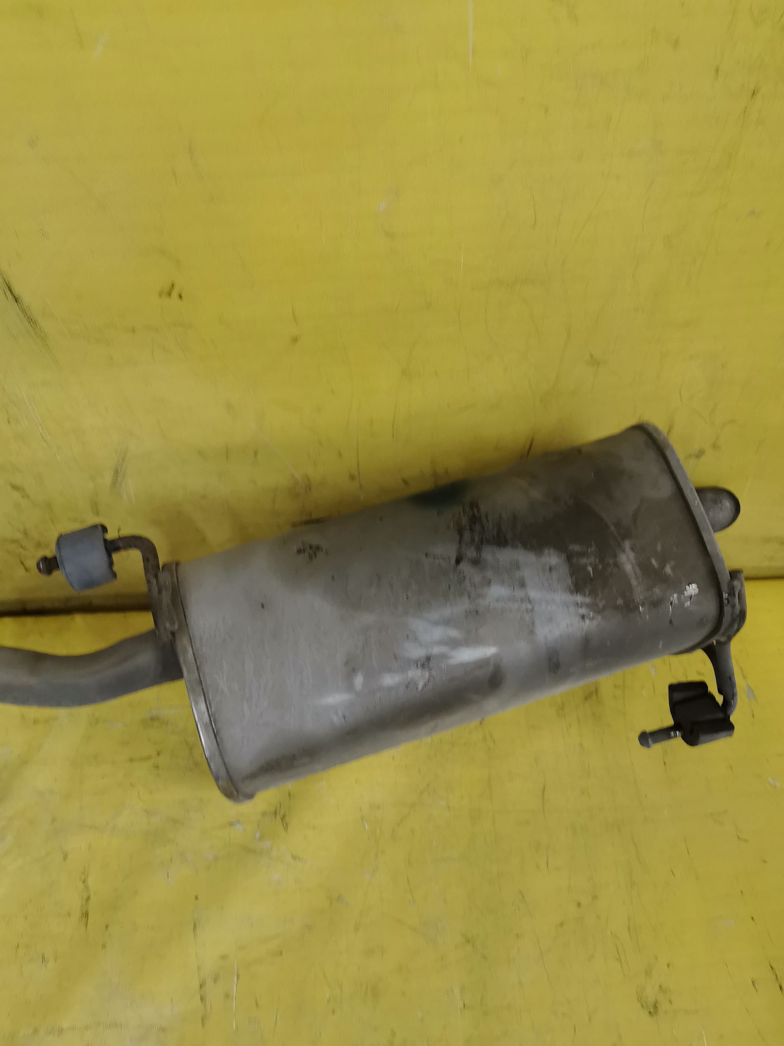 Глушитель на Nissan March AK12 CR12DE Фото 4