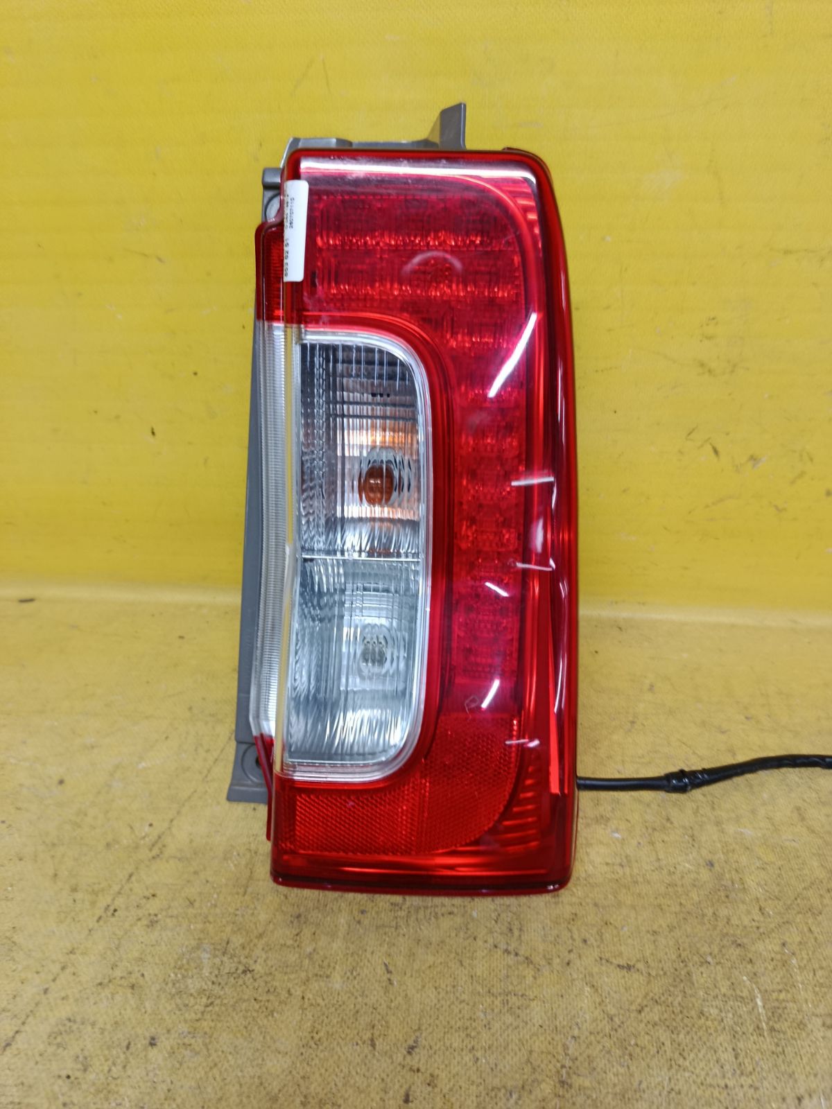 Стоп 220-51391 220-51391 на Daihatsu Tanto LA600S Фото 1