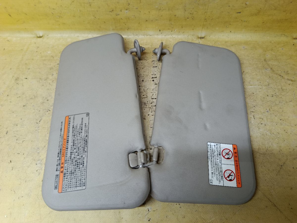 Козырек от солнца на Toyota Porte NNP10 Фото 1