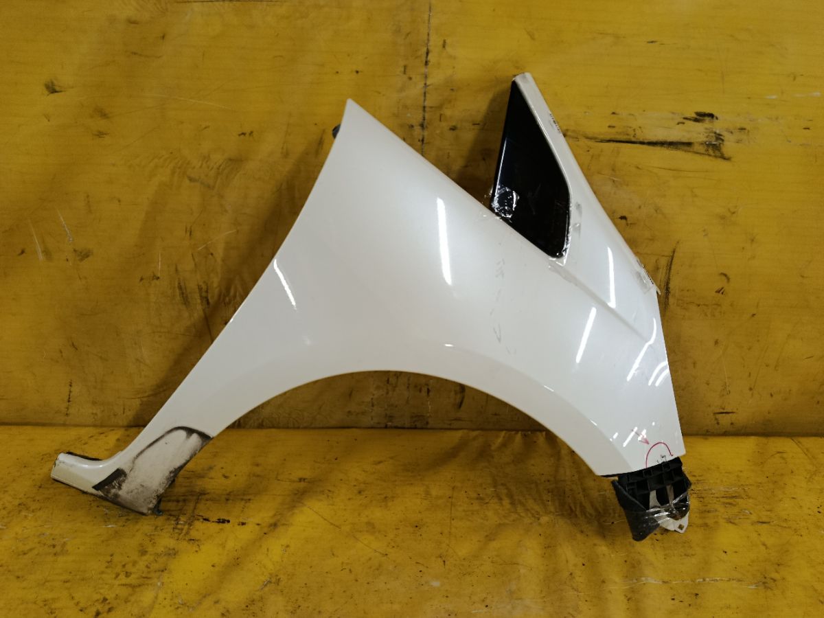 Крыло переднее 60211-TF0-000ZZ, HD10118ARJ на Honda Fit GE6 Фото 1