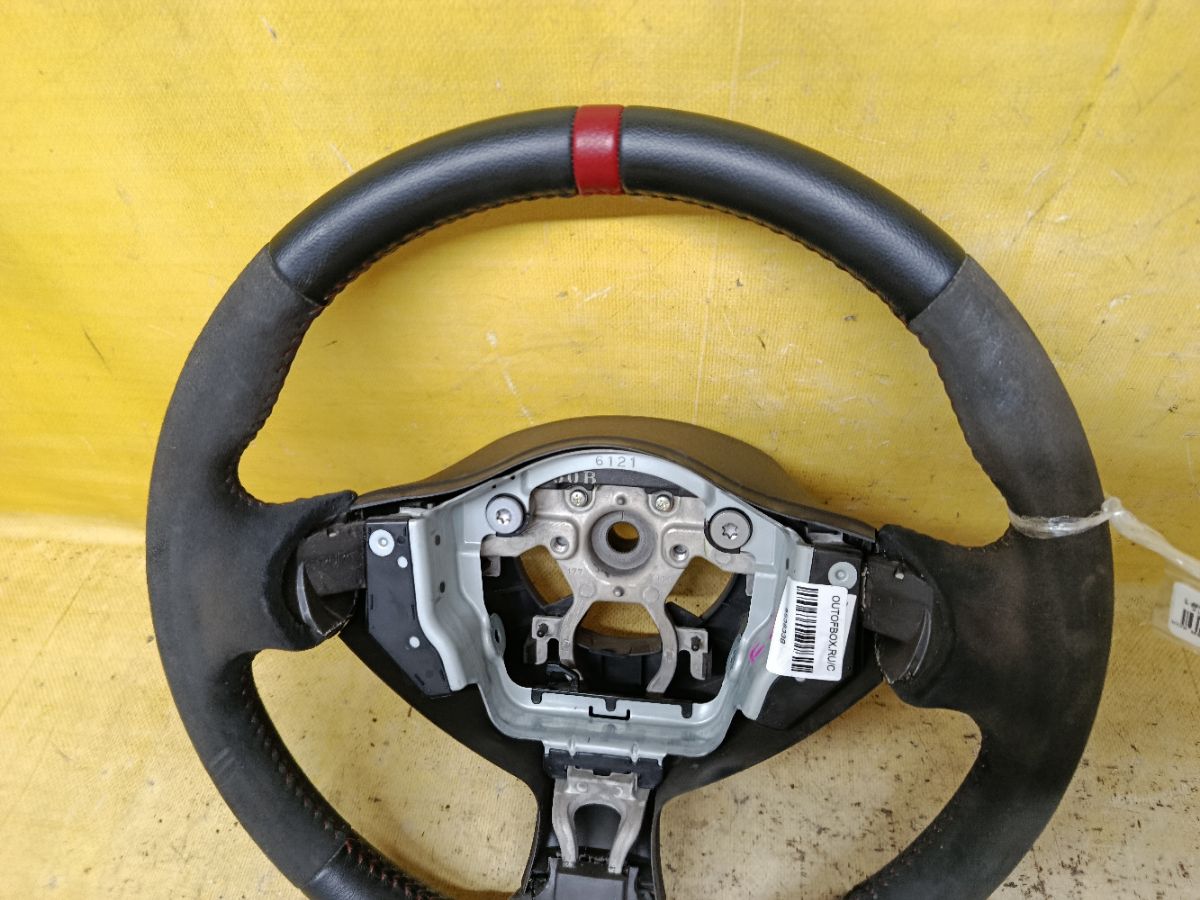 Руль на Nissan Note E12 Фото 4