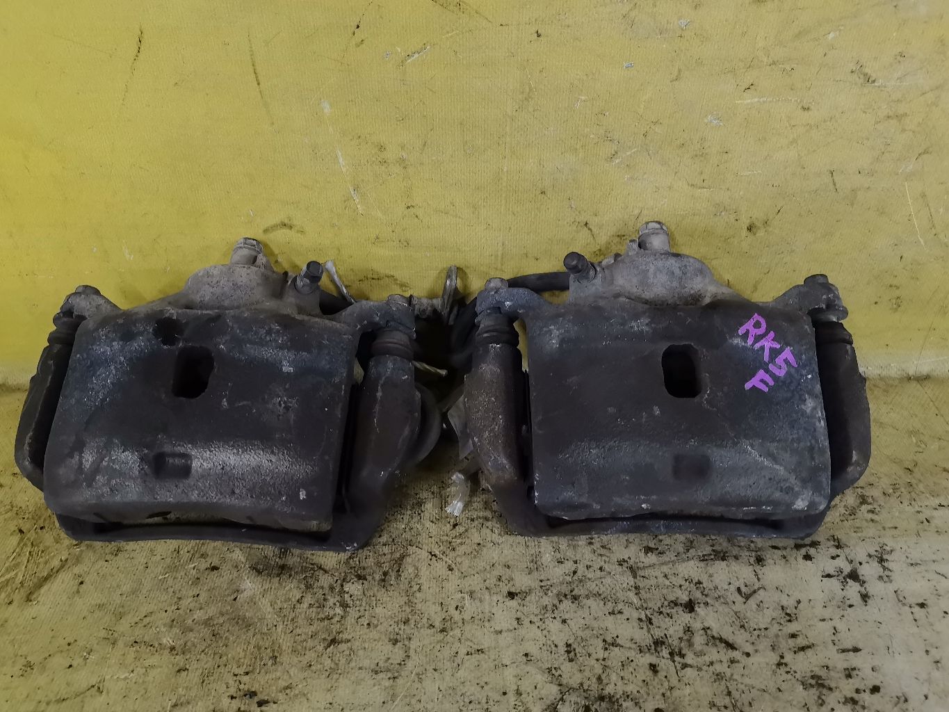 Суппорт на Honda Stepwgn RK5 R20A Фото 1
