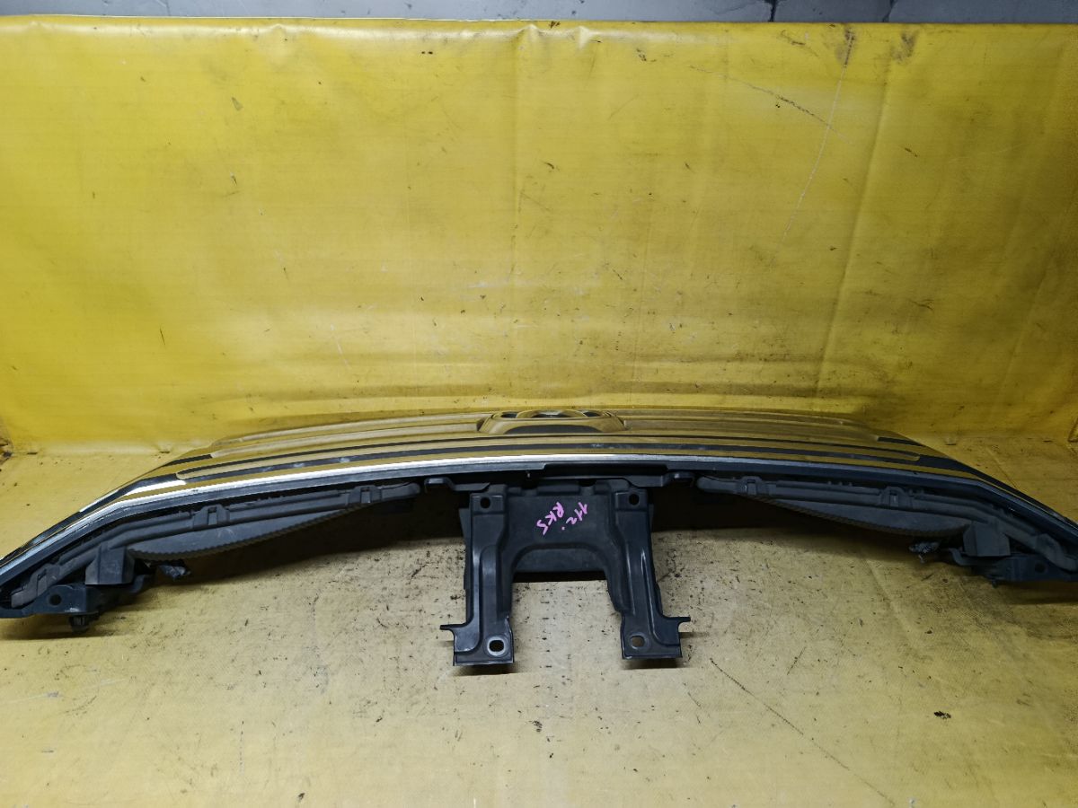 Решетка радиатора на Honda Stepwgn RK5 Фото 4