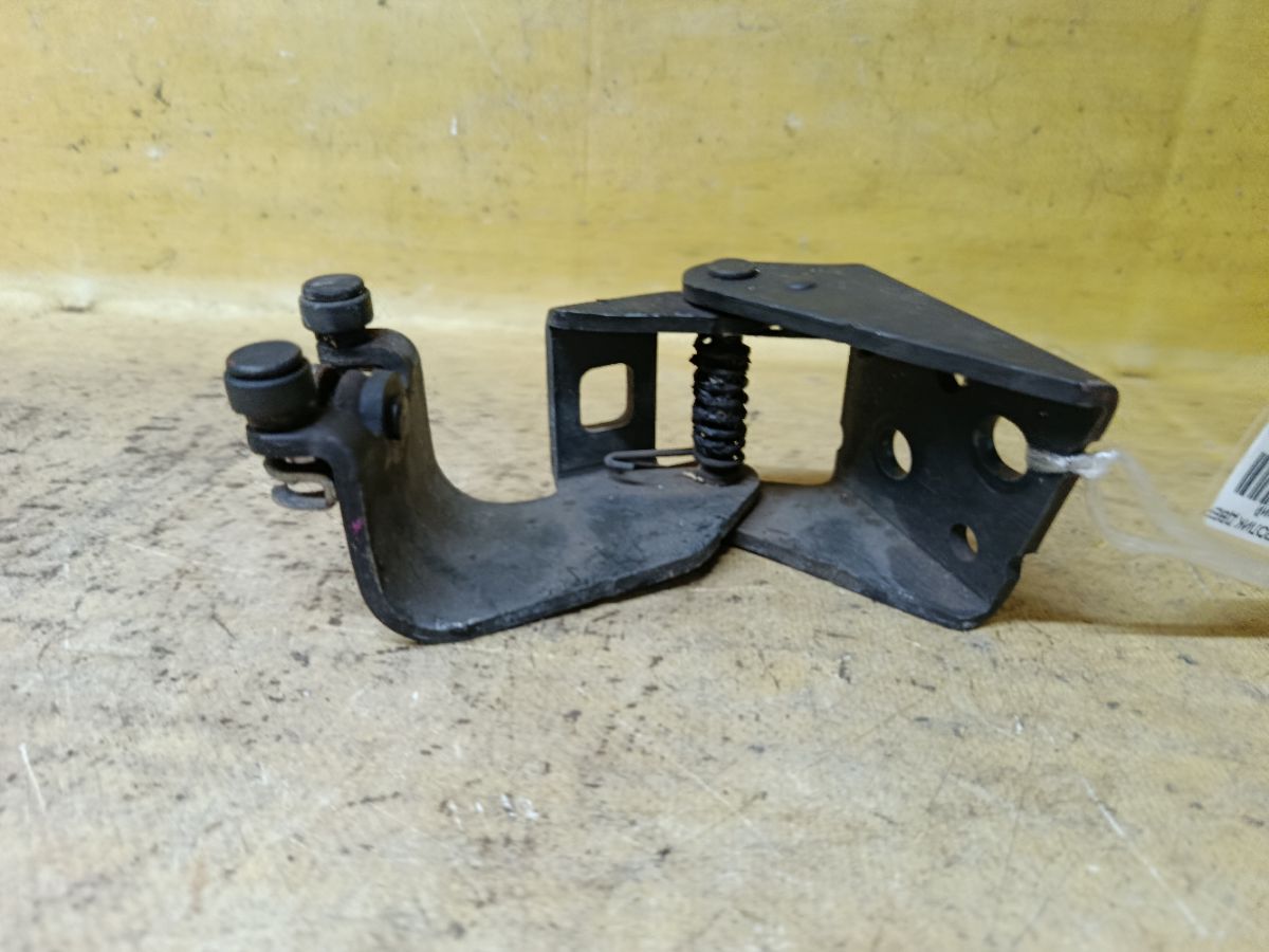 Ролик двери на Honda Stepwgn RK5 Фото 1