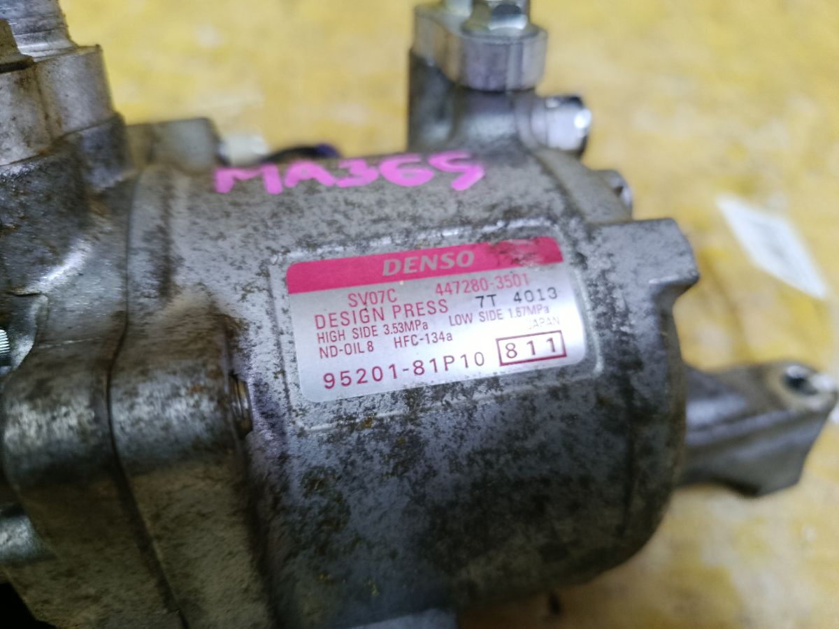 Компрессор кондиционера 447280-3501 на Suzuki Solio MA36S K12C Фото 2
