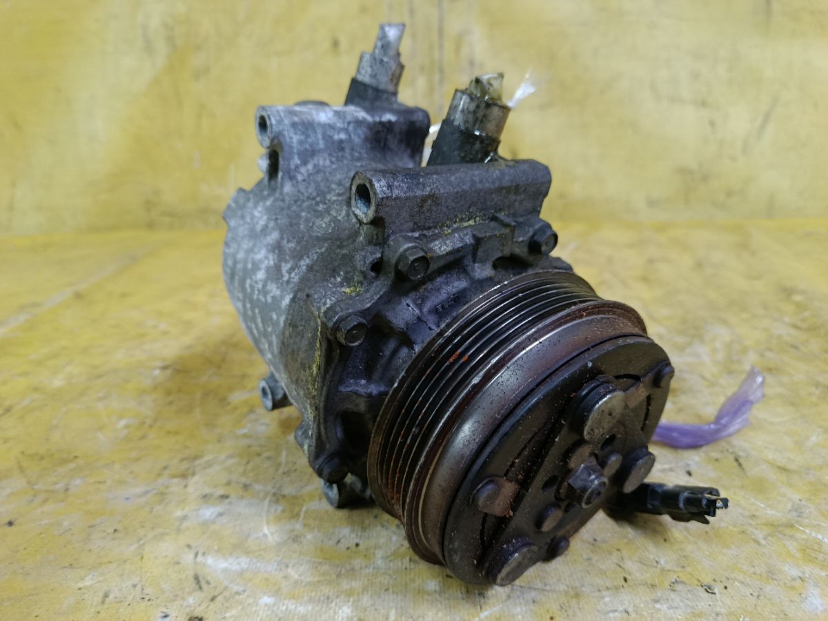 Компрессор кондиционера на Honda Fit GE6 L13A Фото 3