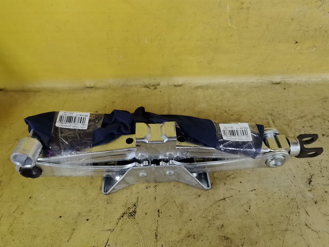 Домкрат на Honda Freed GB3 Фото 1