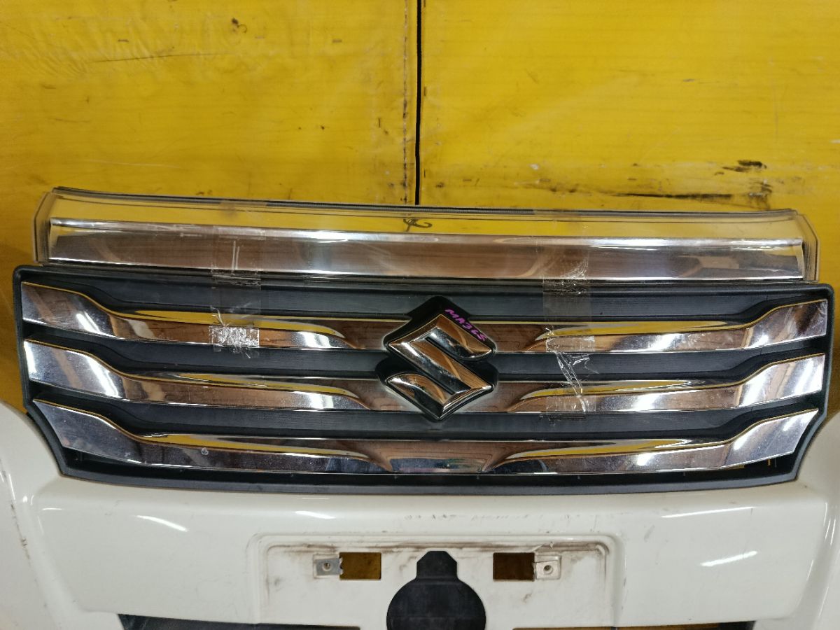 Бампер на Suzuki Solio MA36S Фото 7
