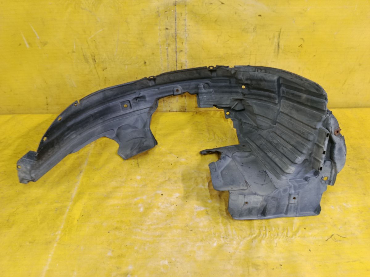 Подкрылок 63842-CT00A на Nissan March AK12 CR12DE Фото 3