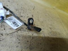 Датчик ABS на Suzuki Wagon R MH34S R06A Фото 2