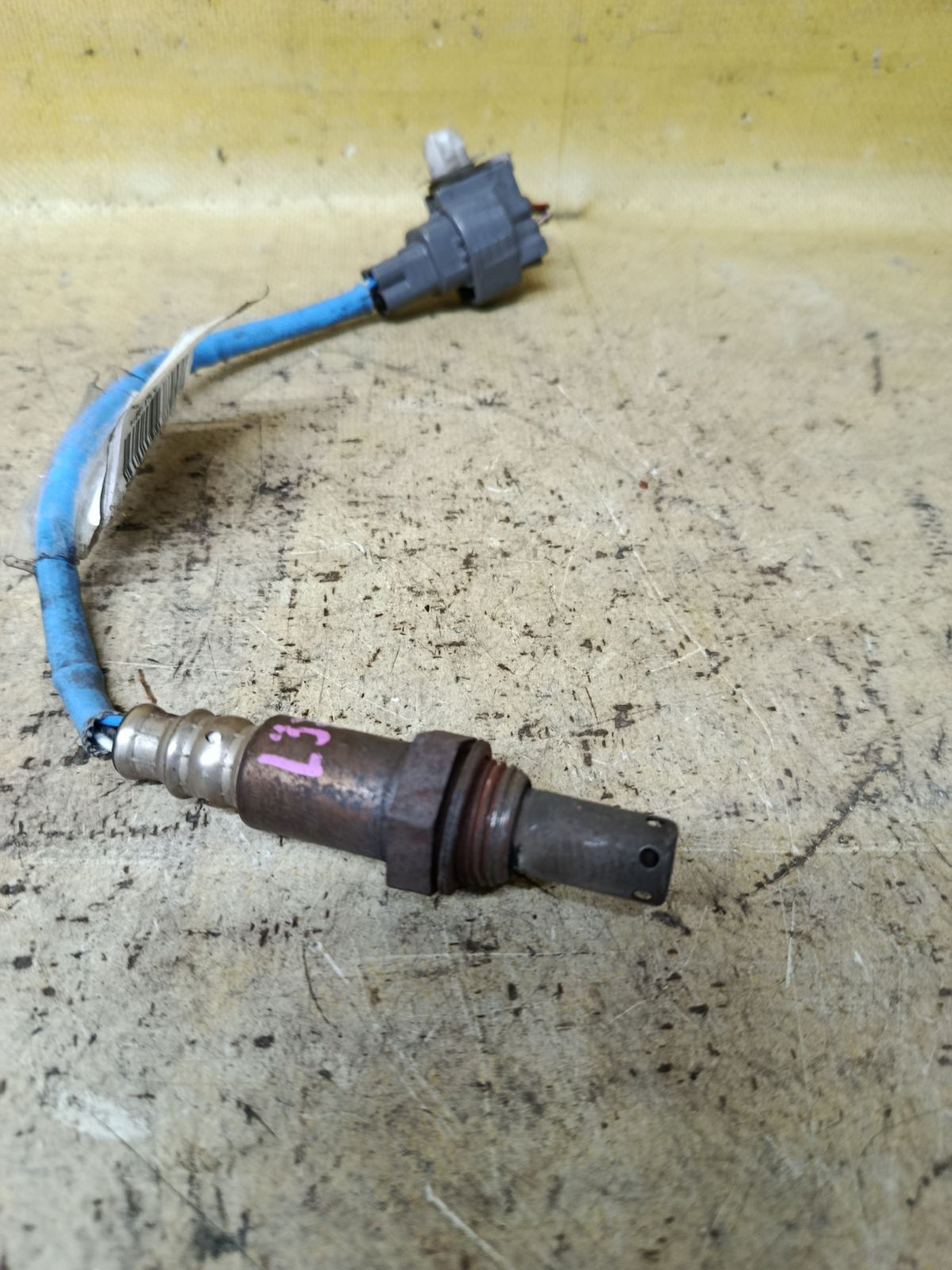 Лямбда-зонд на Daihatsu Tanto L375S KF Фото 1
