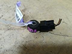 Датчик детонации на Nissan Note E12 HR12DDR 22060-1HC0A