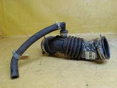 Патрубок воздушн.фильтра на Nissan Note E11 HR15DE 16578 ED000  16578 ED00A