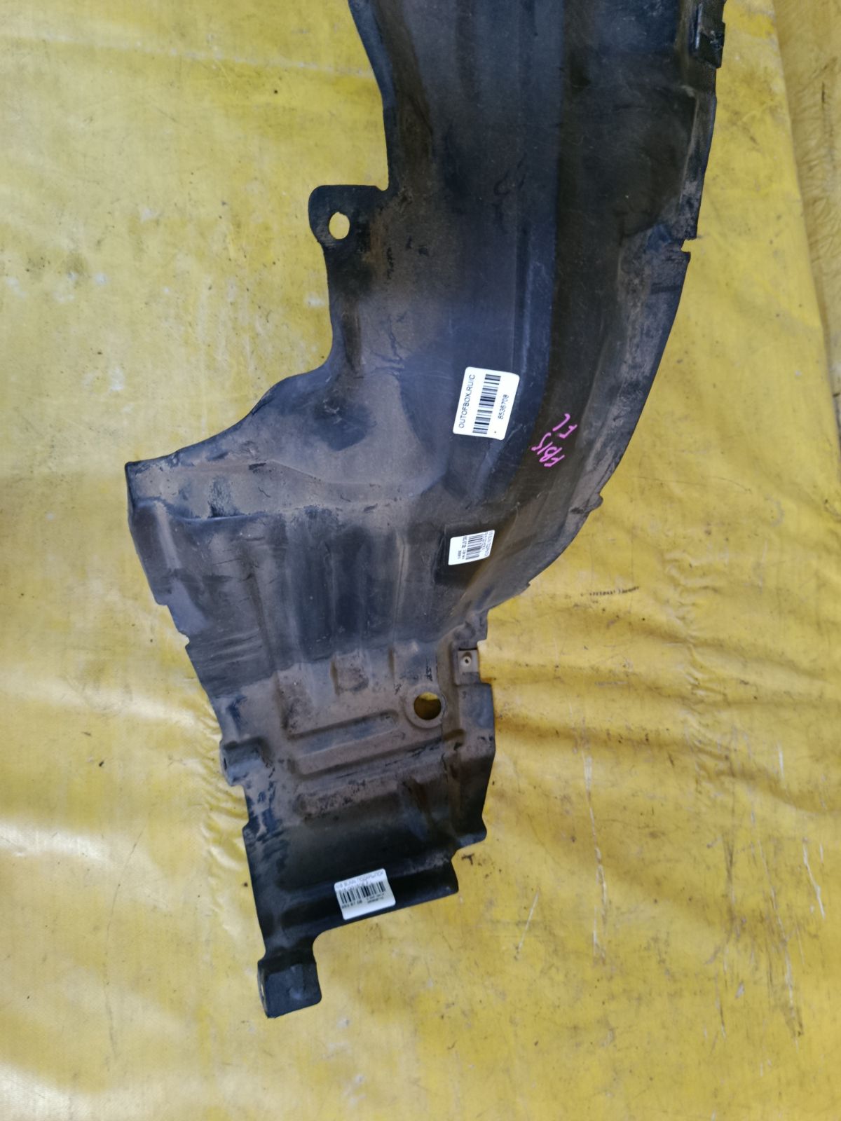 Подкрылок на Nissan Sunny FB15 QG15DE Фото 5