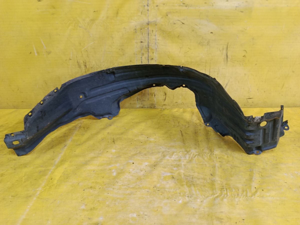 Подкрылок на Nissan Sunny FB15 QG15DE Фото 6