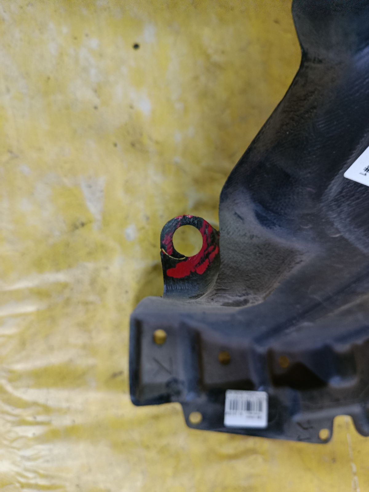 Подкрылок 53876-B2290 на Daihatsu Move LA100S KF-VE Фото 3