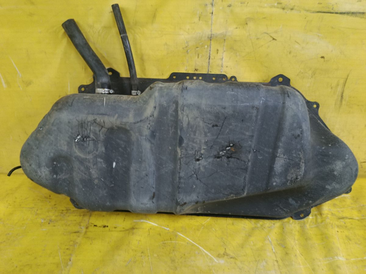 Бак топливный 77001-52020, 77001-52021 на Toyota Vitz SCP10 1SZ-FE Фото 3
