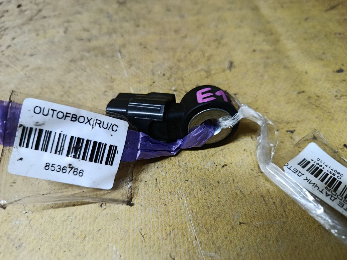 Датчик детонации 22060-1HC0A на Nissan Note E12 HR12DDR Фото 1