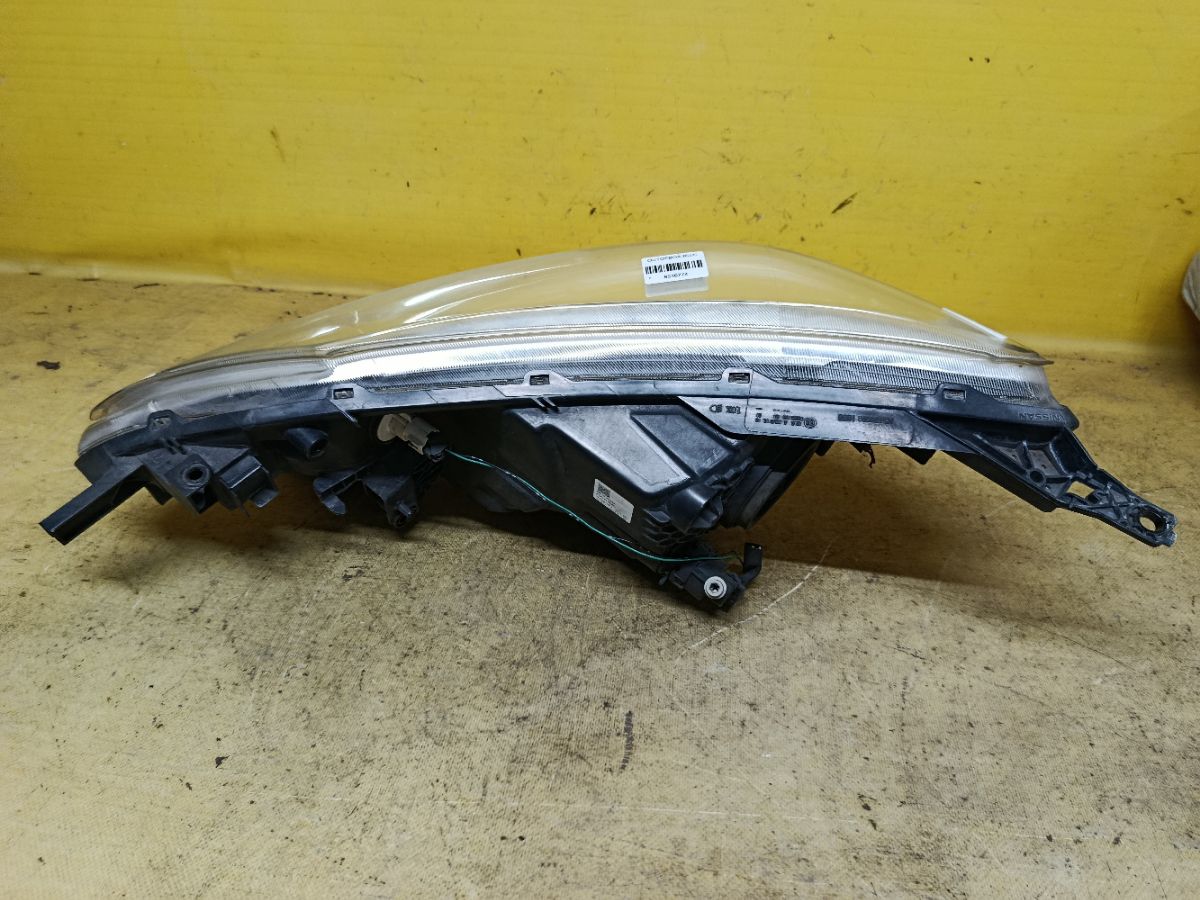 Фара 1868 1868, на Nissan Note E12 Фото 4
