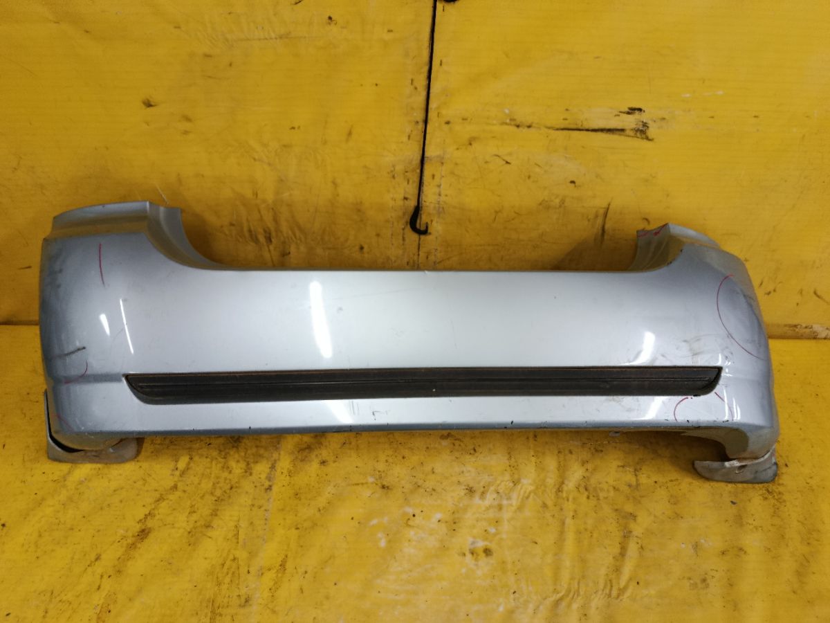 Бампер 52159-13240 на Toyota Allex NZE121 Фото 2