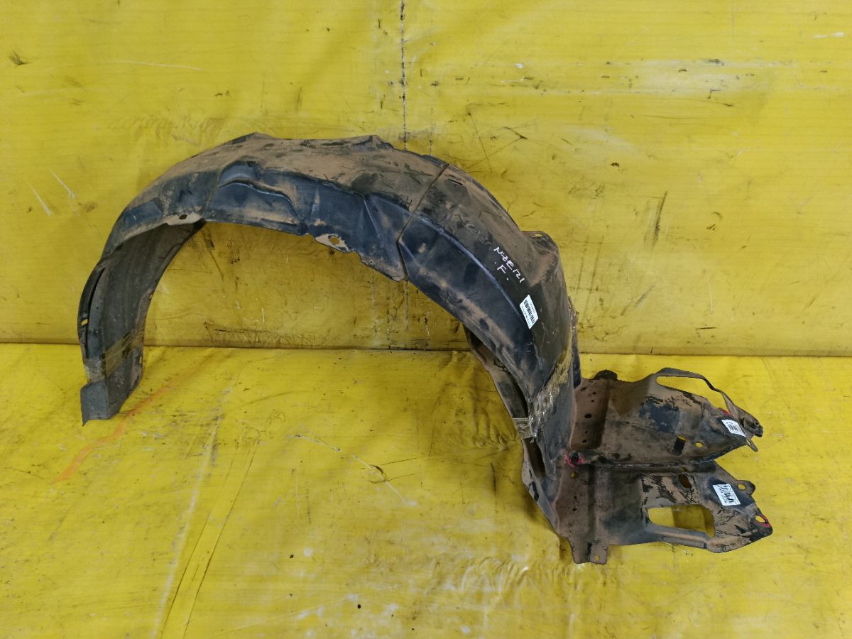 Подкрылок на Toyota Allex NZE121 1NZ-FE Фото 1