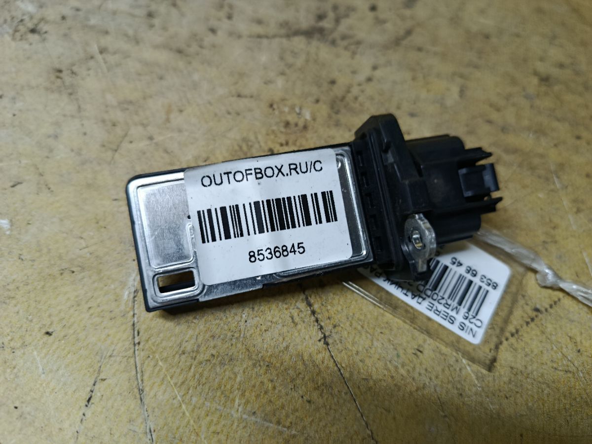 Датчик расхода воздуха 22680-1MB0A на Nissan Serena C26 MR20DD Фото 3