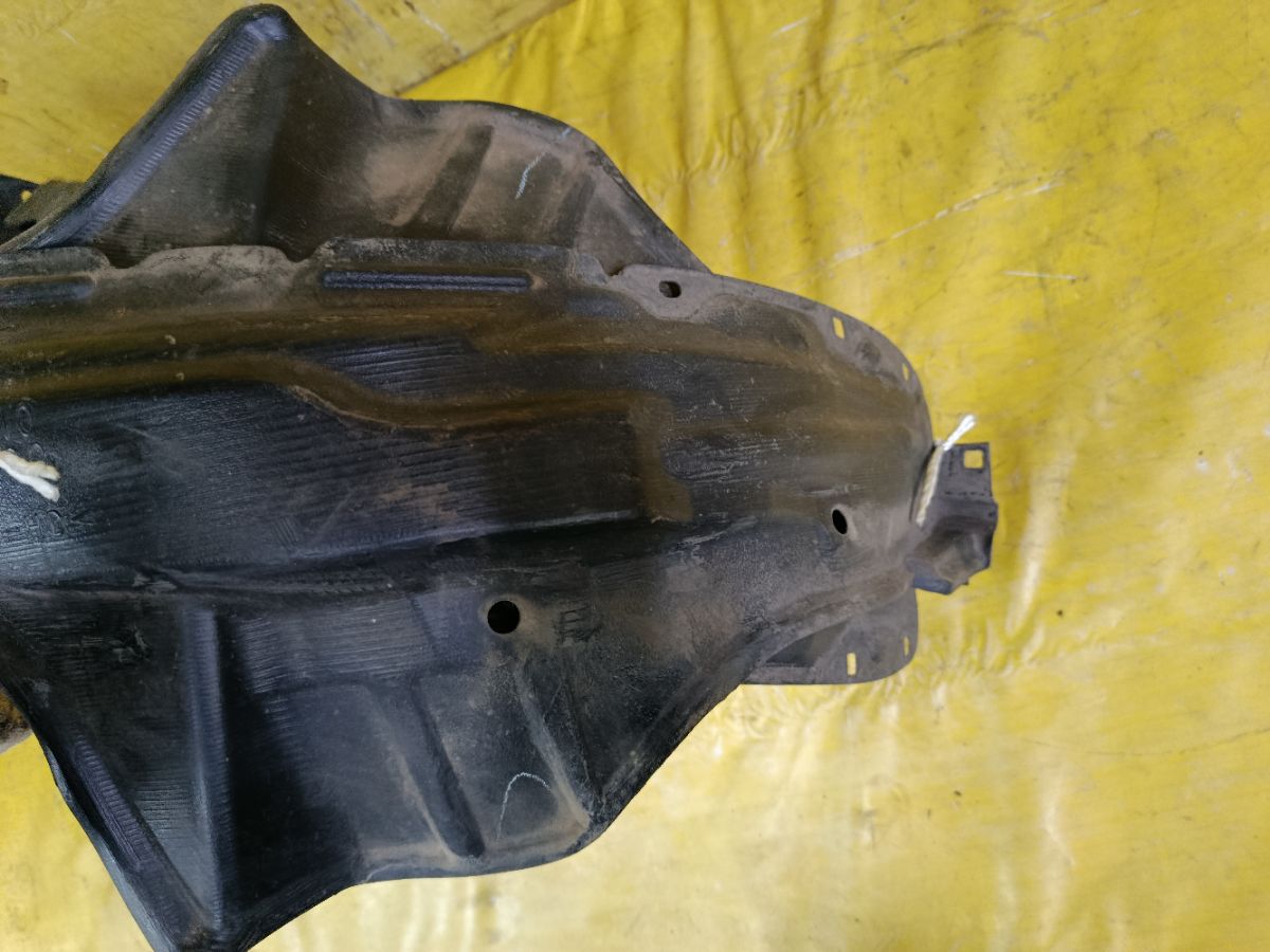 Подкрылок 53875-B1010, 53876-B1010 на Toyota Passo KGC10 1KR-FE Фото 3