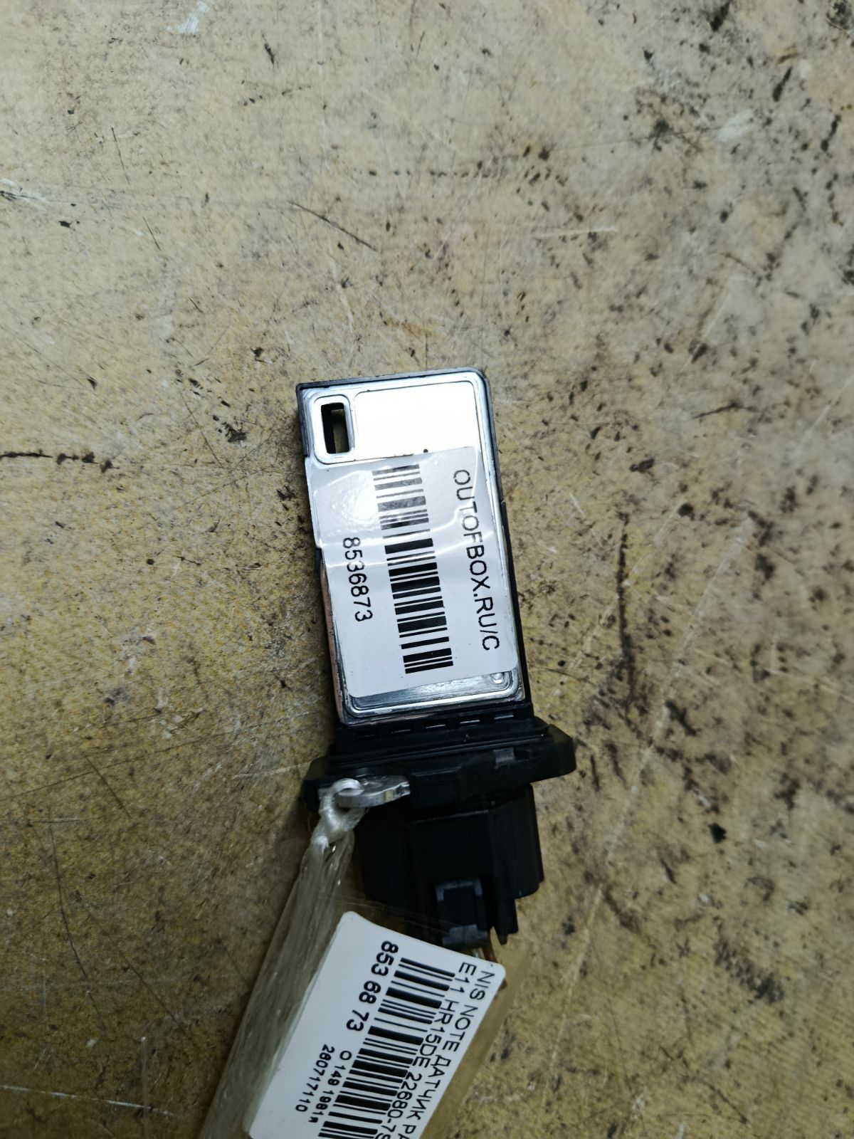 Датчик расхода воздуха 22680-7S000 на Nissan Note E11 HR15DE Фото 2