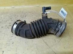 Патрубок воздушн.фильтра на Nissan Note E11 HR15DE 16578 ED000  16578 ED00A