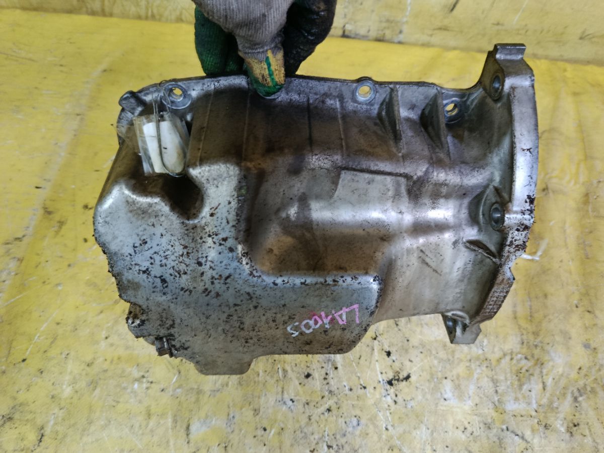 Поддон на Daihatsu Move LA100S KF-VE Фото 3