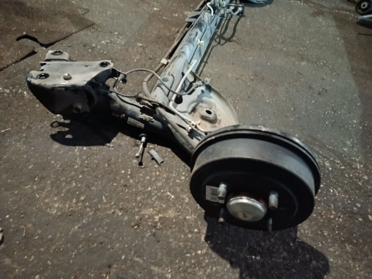 Балка подвески на Nissan March AK12 CR12DE Фото 4