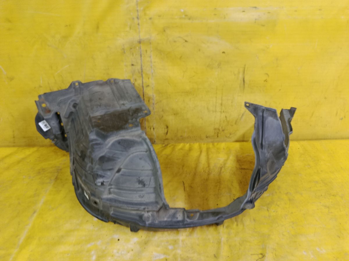 Подкрылок 63843-CT01A на Nissan March AK12 CR12DE Фото 2
