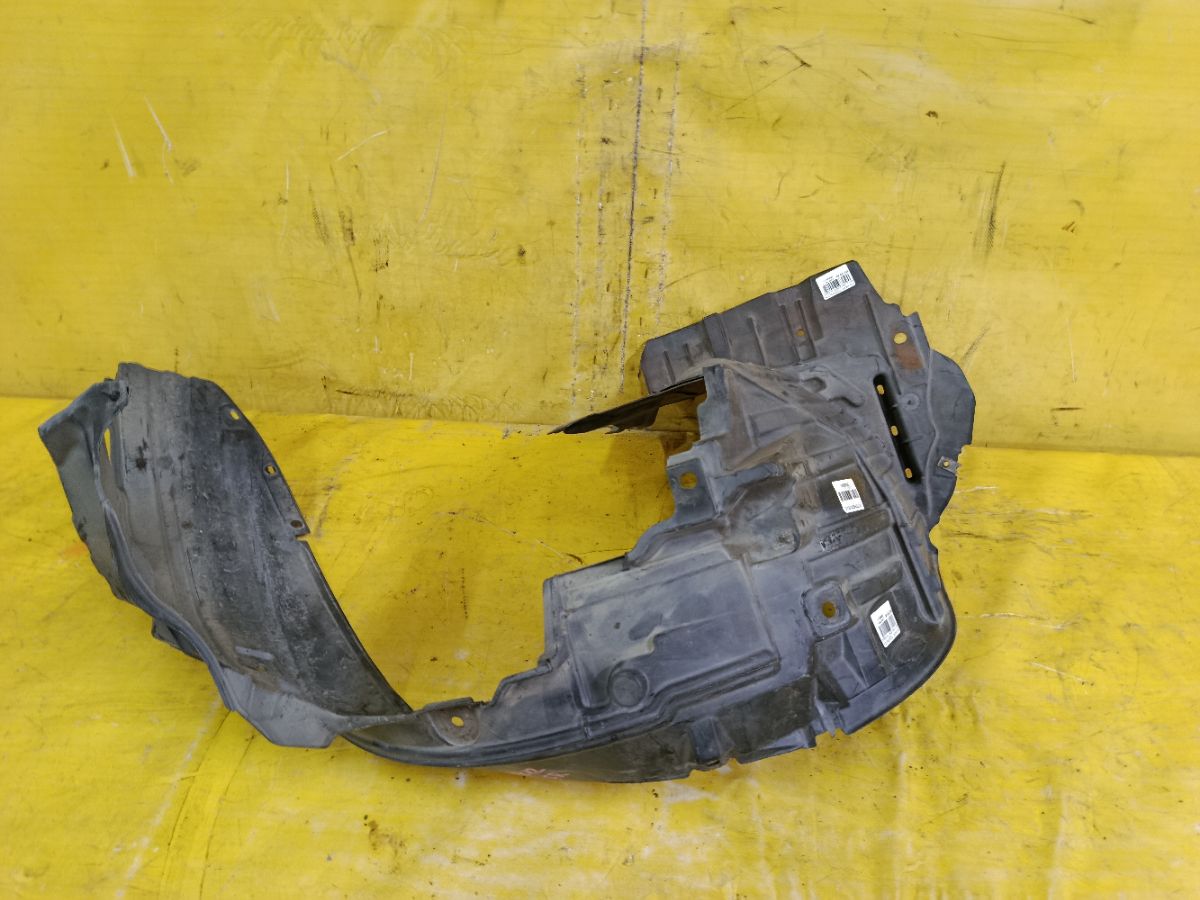 Подкрылок 63842-CT01A на Nissan March AK12 CR12DE Фото 2