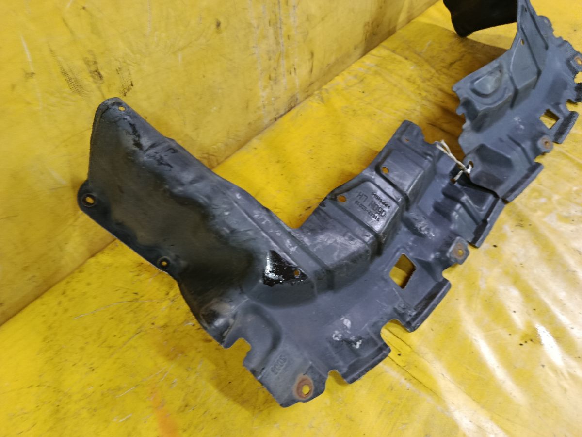 Защита двигателя 51441-52010, 51442-52010 на Toyota Porte NNP10 2NZ-FE Фото 7
