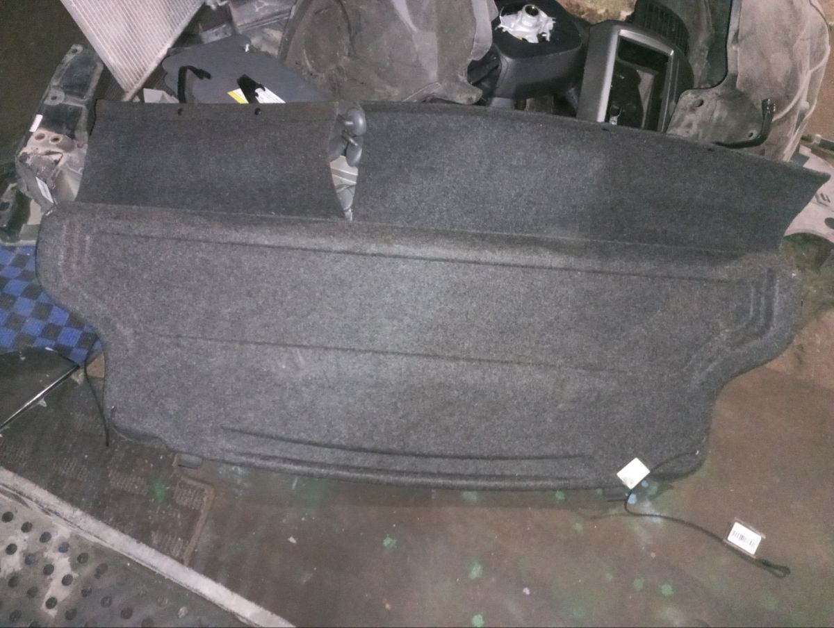 Шторка багажника 64330-B1010 на Toyota Passo KGC10 Фото 3