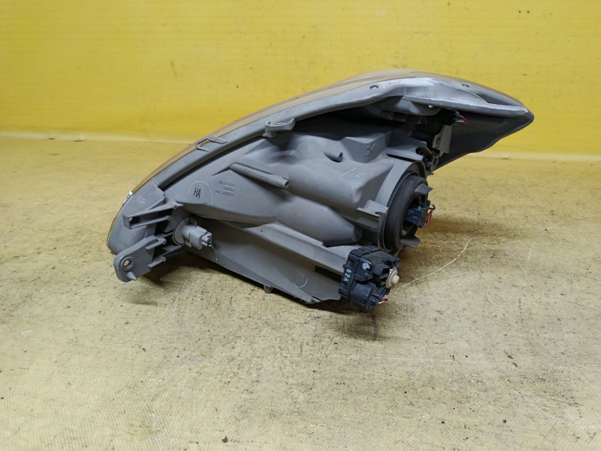 Фара 100-51762 100-51762 на Toyota Passo KGC10 Фото 4