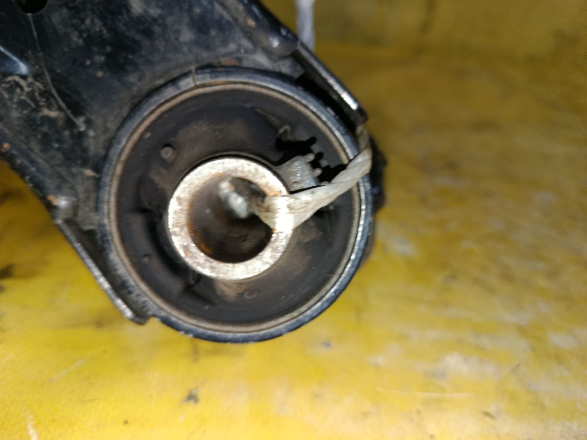 Рычаг на Toyota Passo KGC10 1KR-FE Фото 4