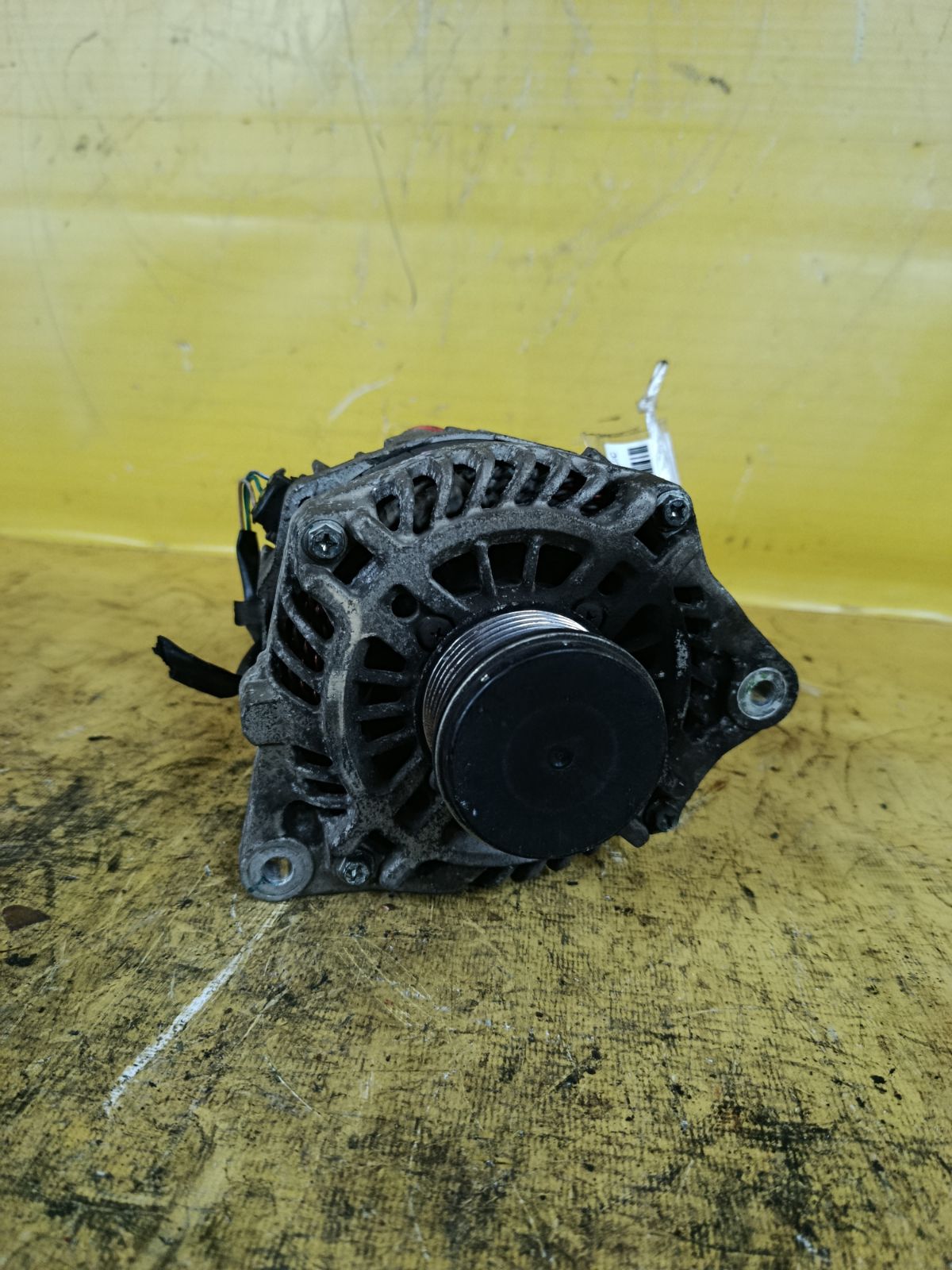 Генератор 23100-3HD1A на Nissan Note E12 HR12DDR Фото 4