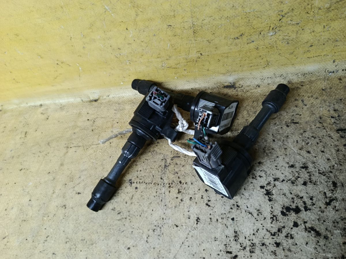 Катушка зажигания CM11-122A на Honda N-Wgn JH1 S07A Фото 1
